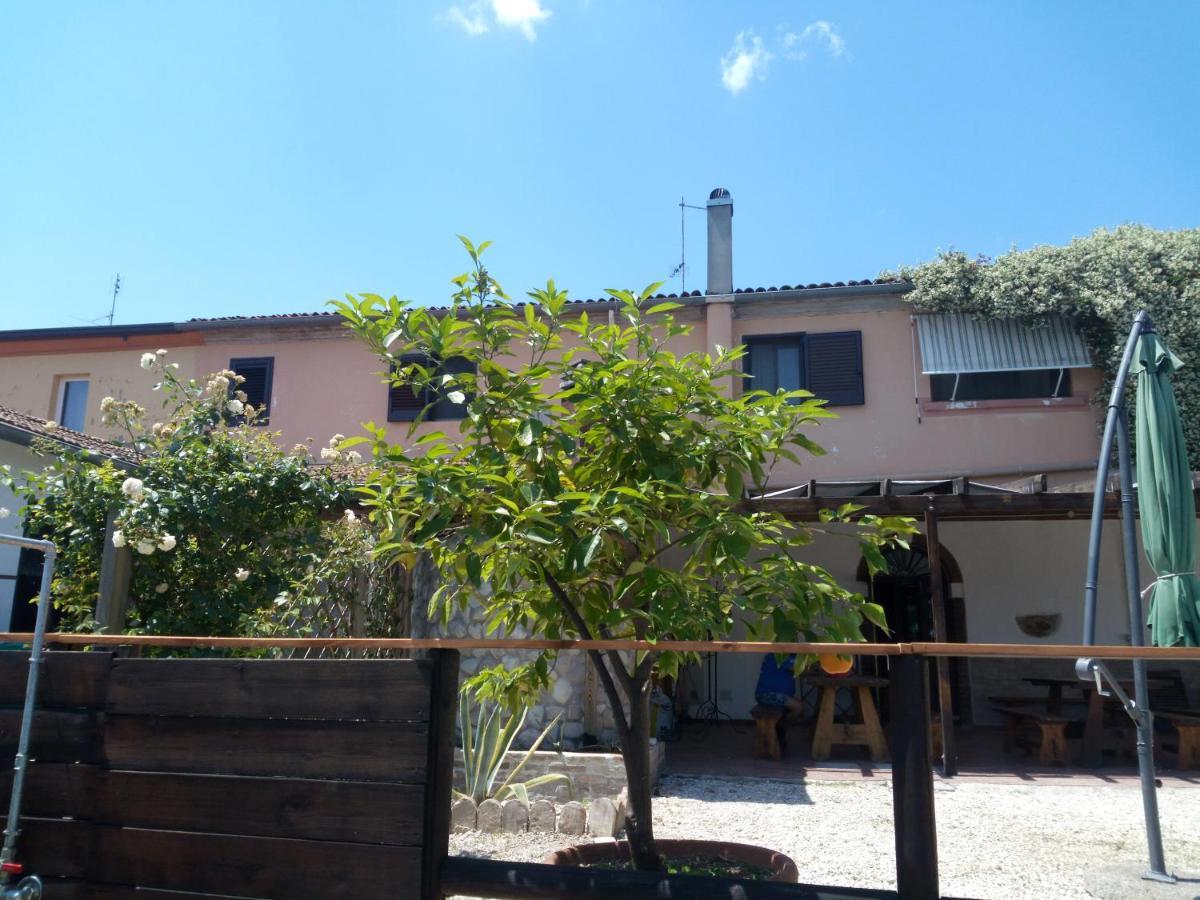 Ca'Silvia Bed and Breakfast San Savino  Exteriör bild