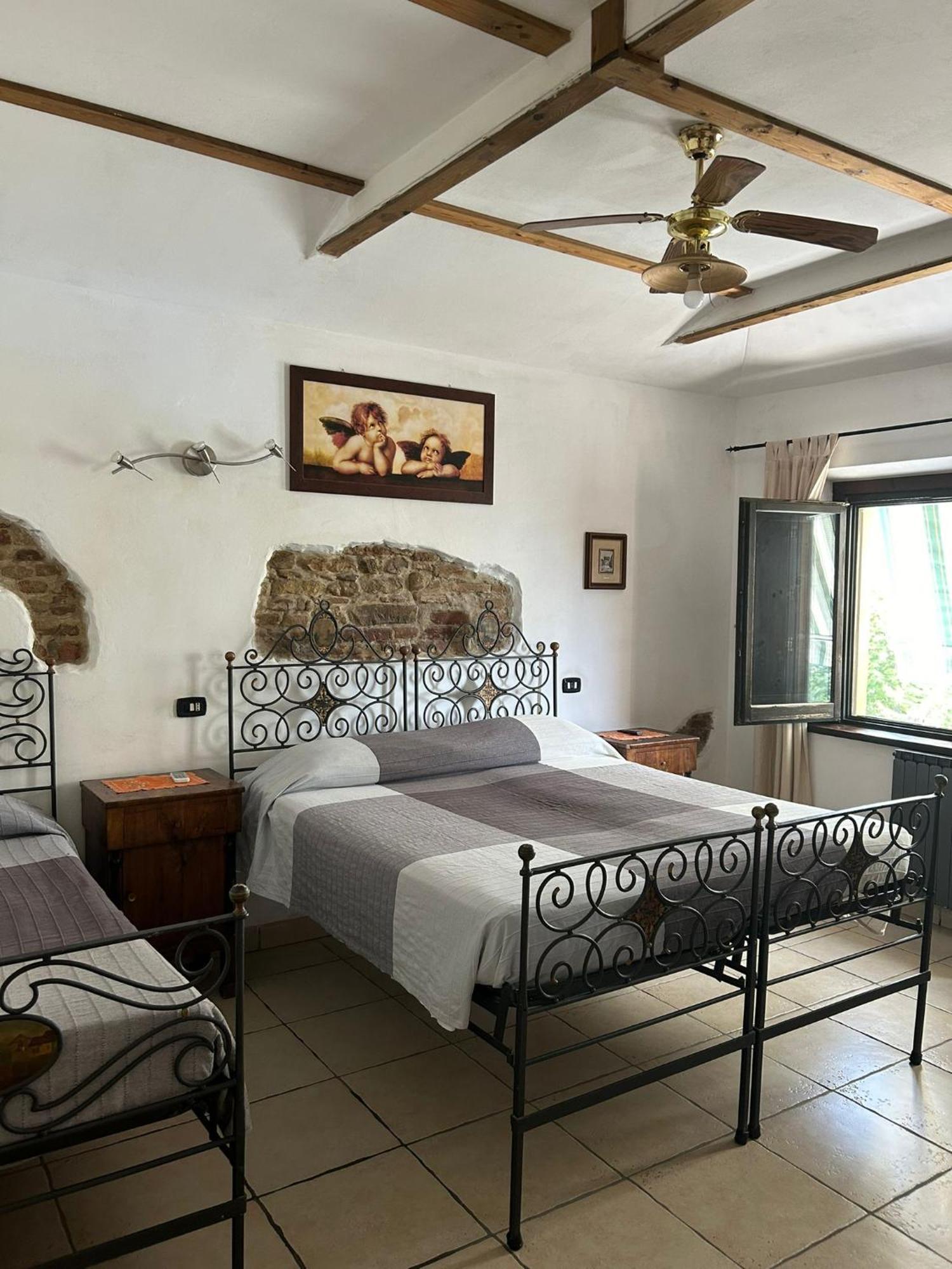 Ca'Silvia Bed and Breakfast San Savino  Exteriör bild